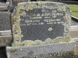 image of grave number 220402